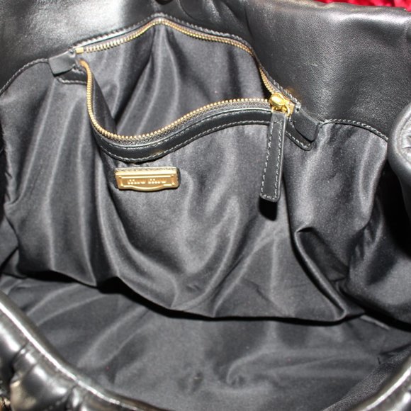 MIU MIU Matelasse Large Hobo - Like New - Picture 6 of 6